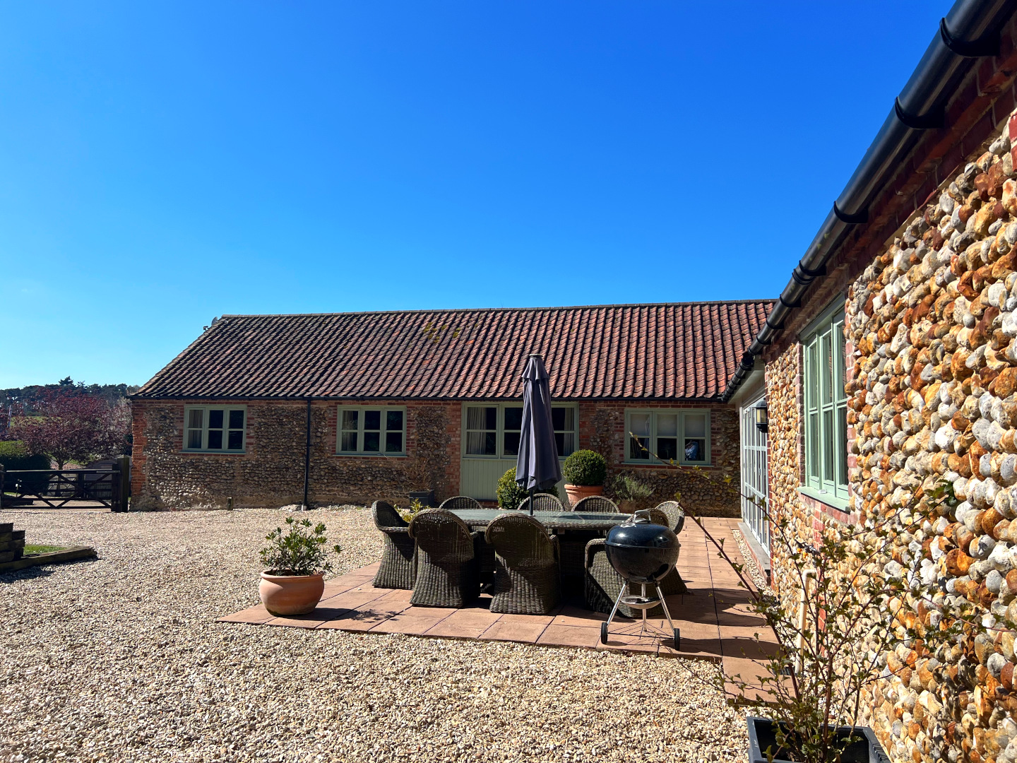 Modern holiday home in North Norfolk village
